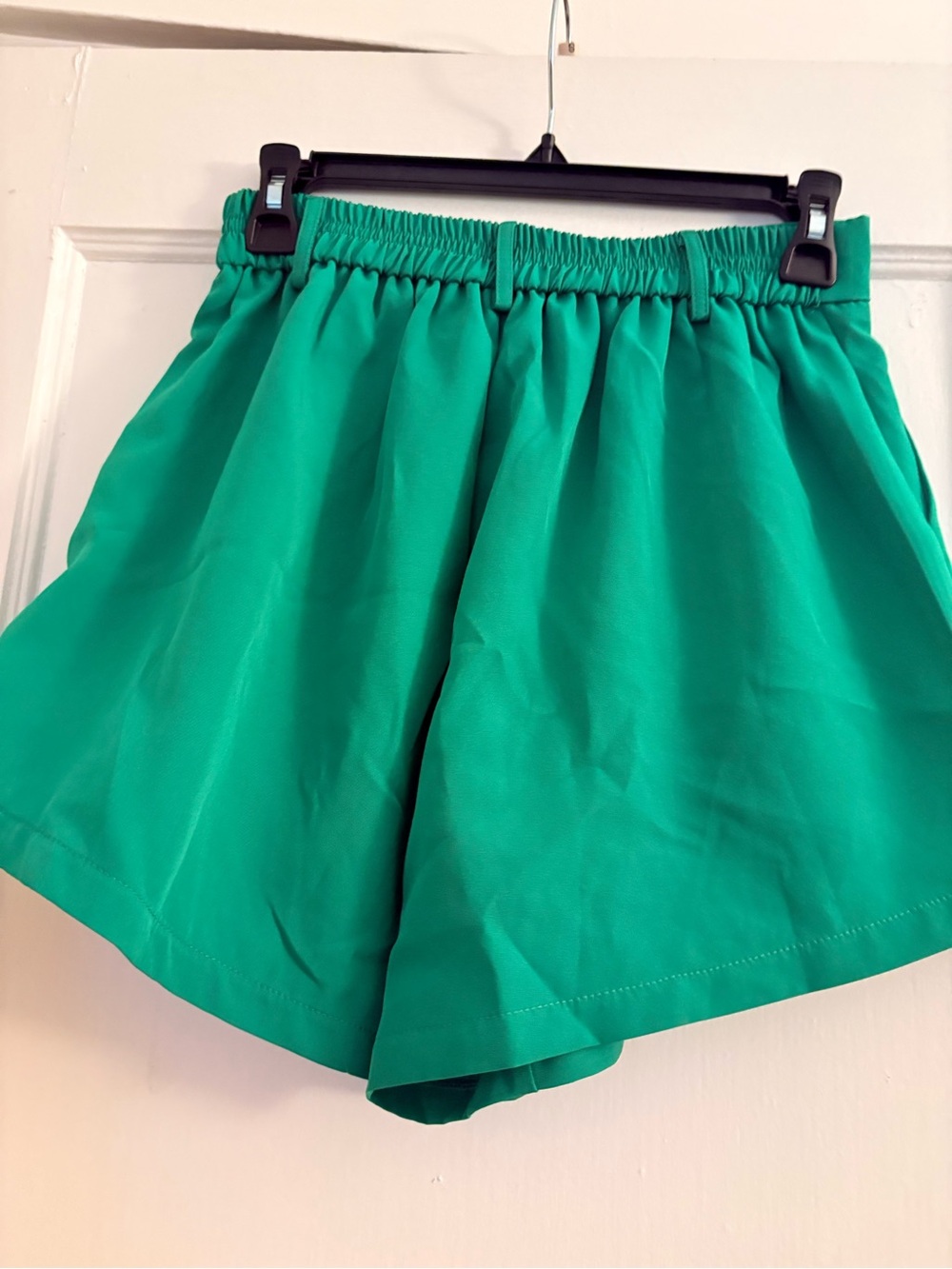 glam Bright Green High-Waist Elastic Shorts